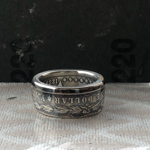 This is a beautiful Handmade Morgan silver dollar. - Picture 4 of 5